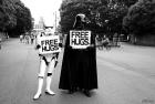 Прикрепленное изображение: Free hugs.jpg